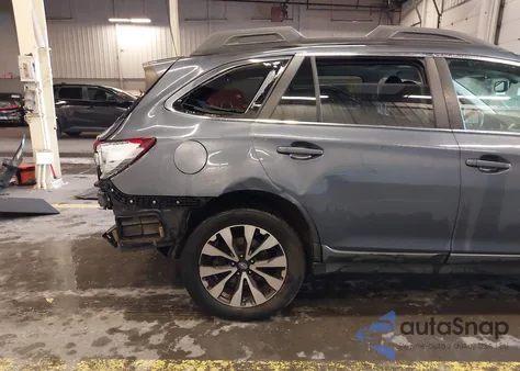 2015 Subaru Outback 2.5I Limited z USA, uszkodzony, nr VIN 4S4BSANC2F3305093